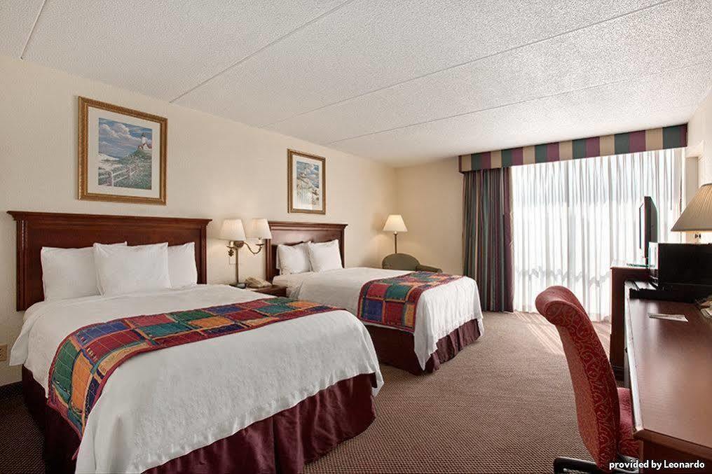Western New Englander Hotel